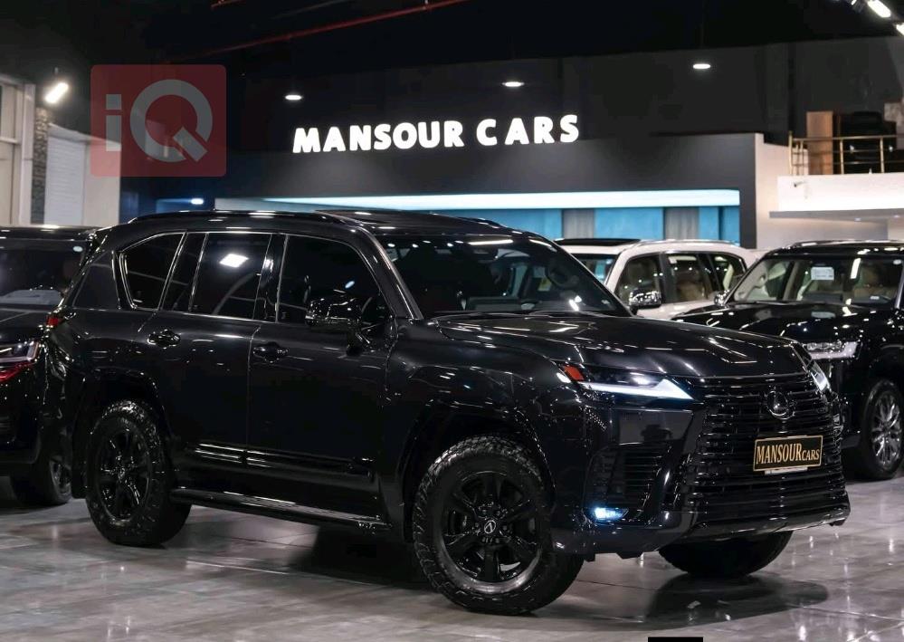 Lexus LX